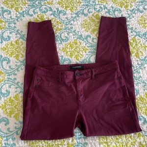 Women’s Liverpool Jeans Company burgundy skinny pants size 12